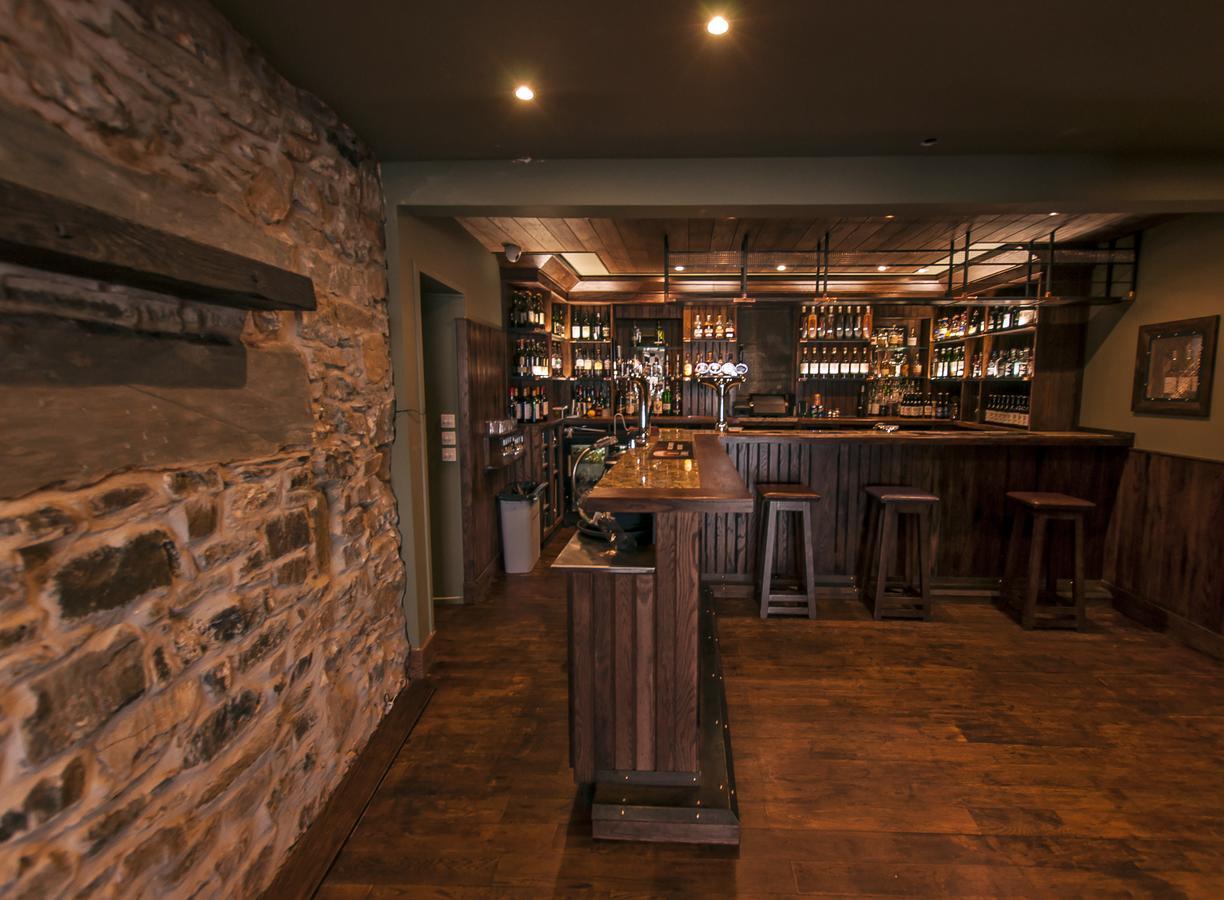 Lochside Hotel