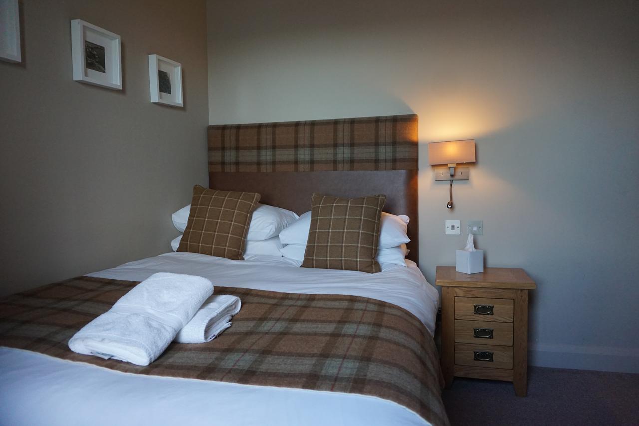 Lochside Hotel 3*