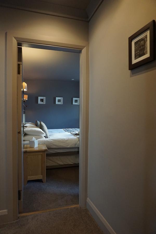 Lochside Hotel